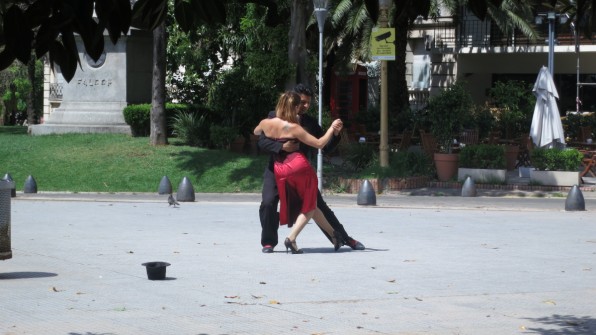 Tango in the streets
