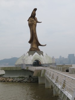 Statue of Guan Yin